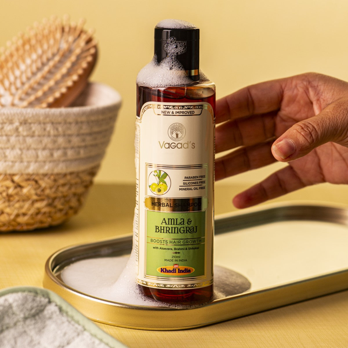 Vagad's Herbal Amla & Bhringraj Shampoo for Controlling Dandruff & Hair Fall | Paraben-Free – 210ml